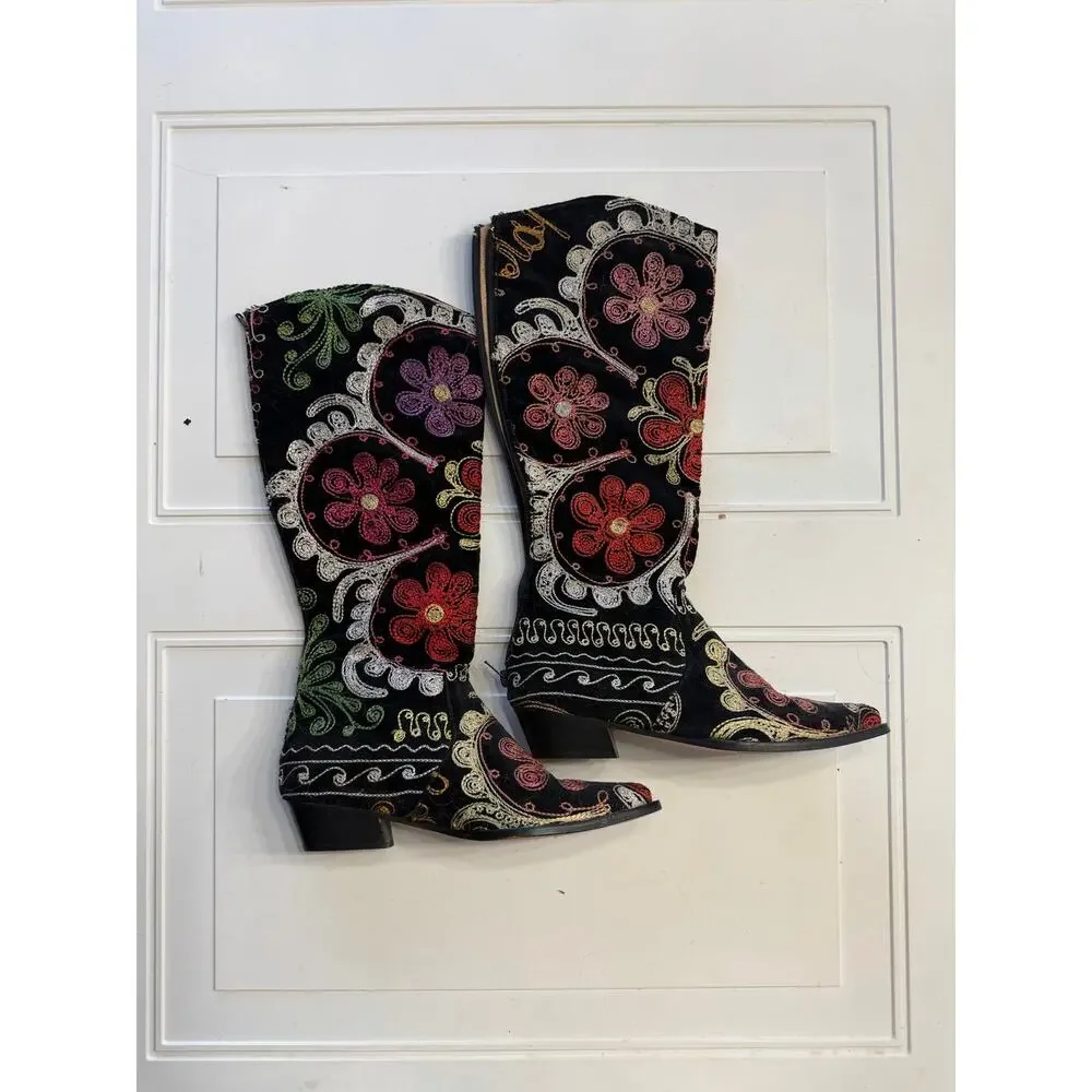 Artemis Design Co. artemis womens